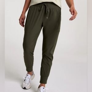 CALIA Women’s TrueLight Cargo Joggers Deep Green XS WAX12189FFS New Mid Rise
